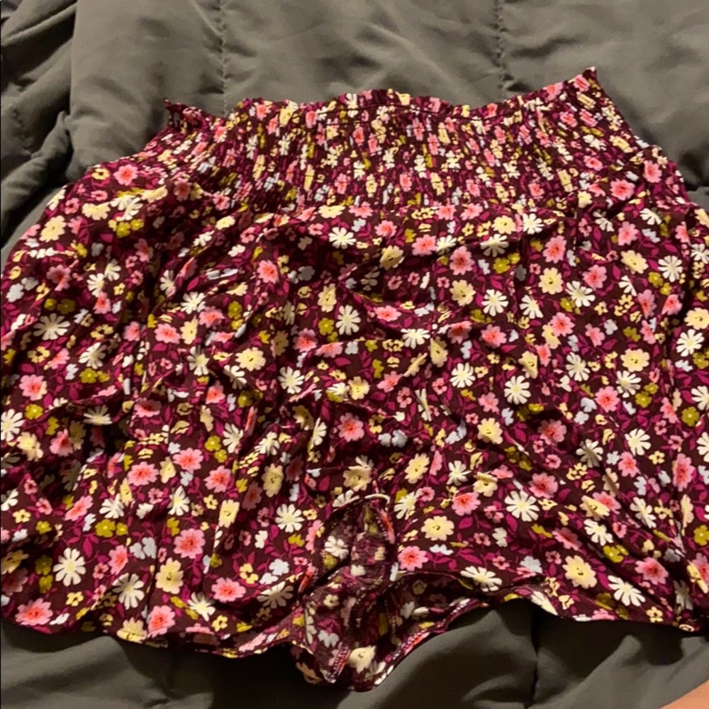 Victoria secret pink flowy shorts size large new